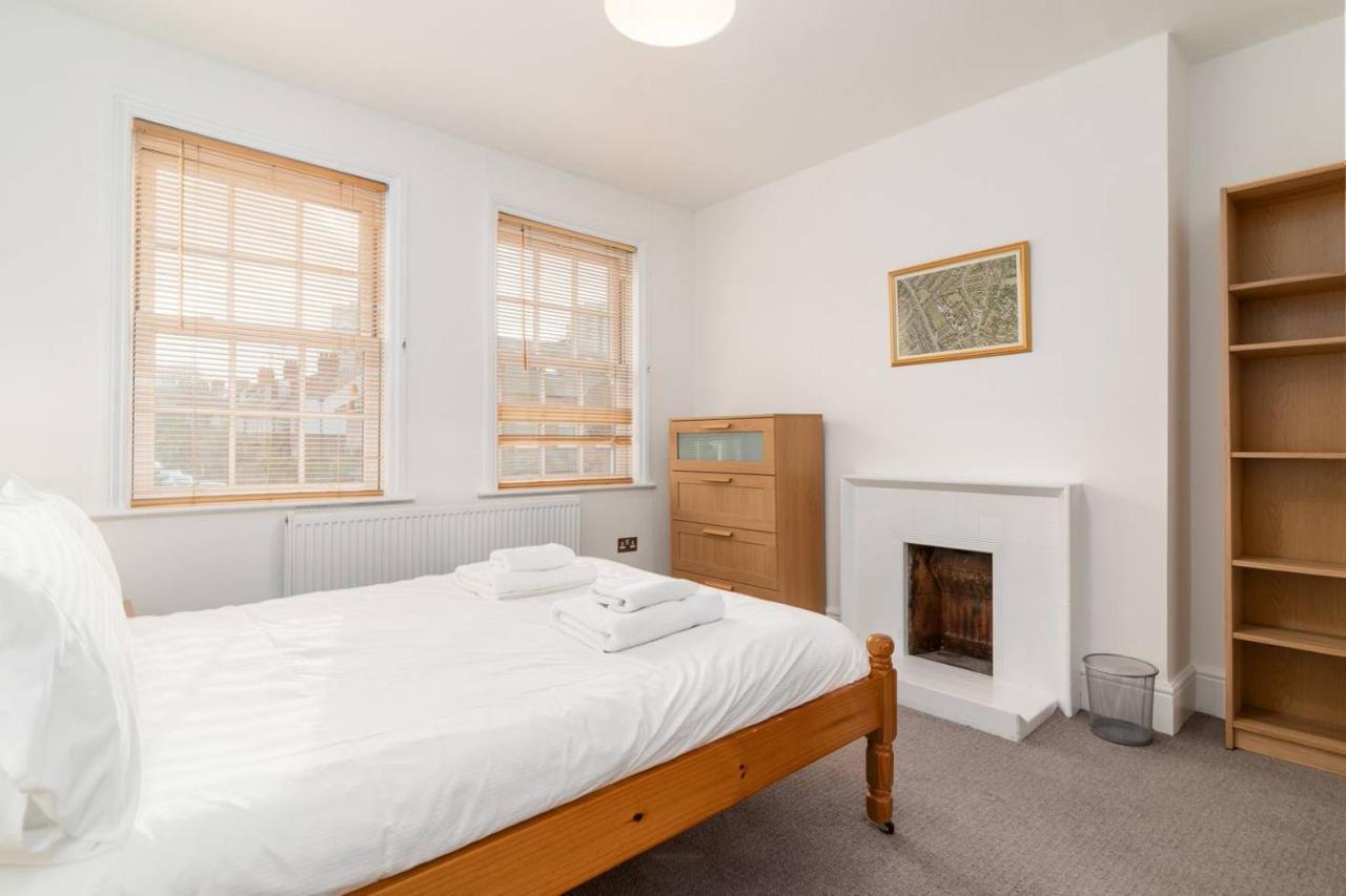 Guestready - Modern 2-Bed For 4 In Golders Green! London Bagian luar foto